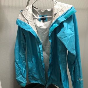 Women’s small Patagonia rain jacket